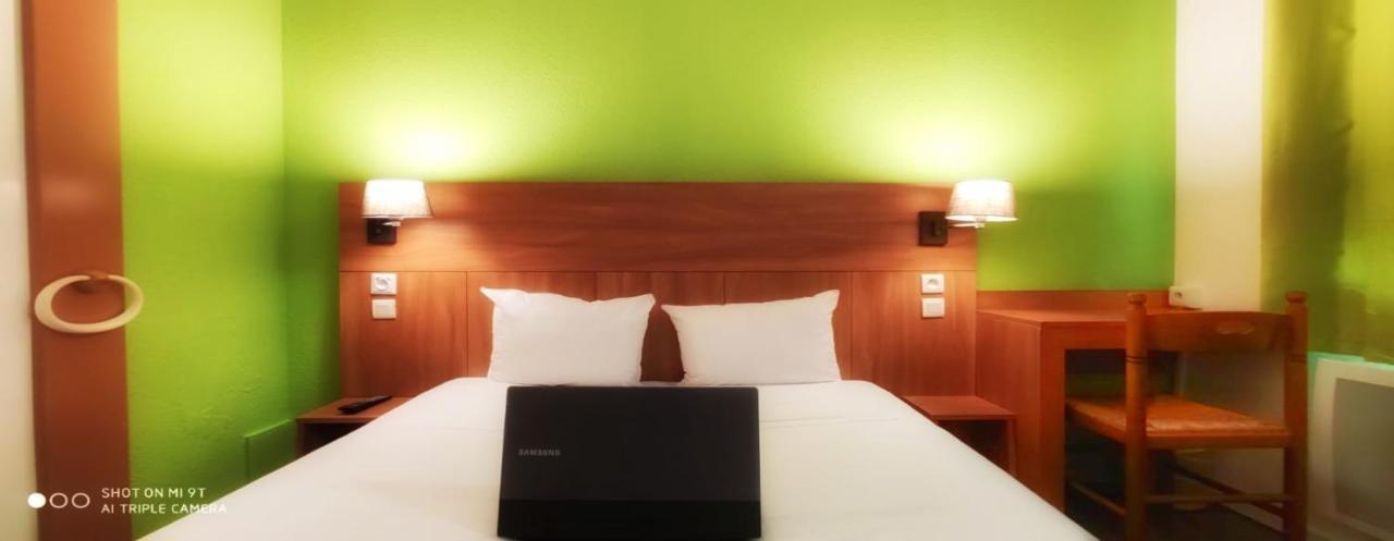 Glisy Hotel ภายนอก รูปภาพ