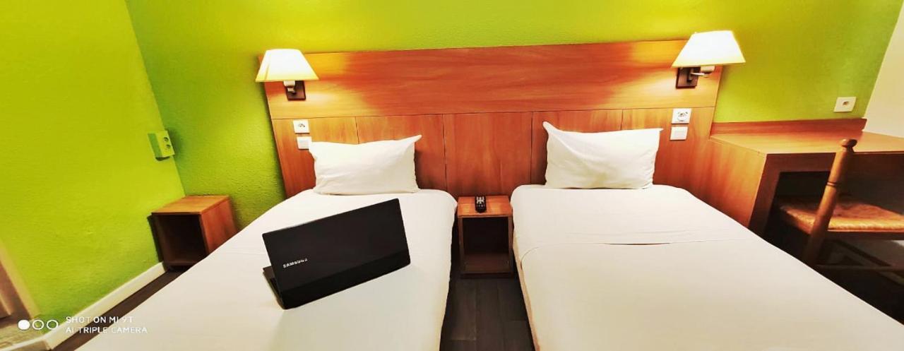 Glisy Hotel ภายนอก รูปภาพ